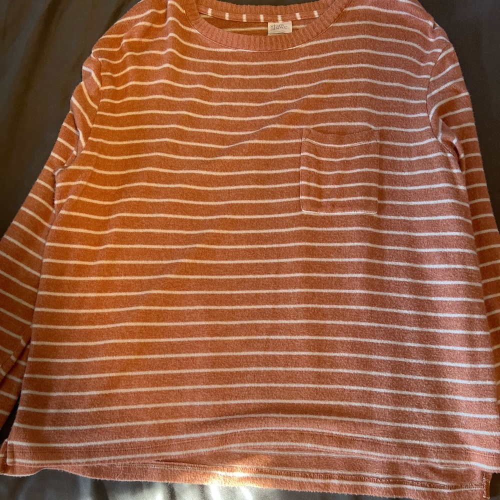 Women long sleeve shirt size M